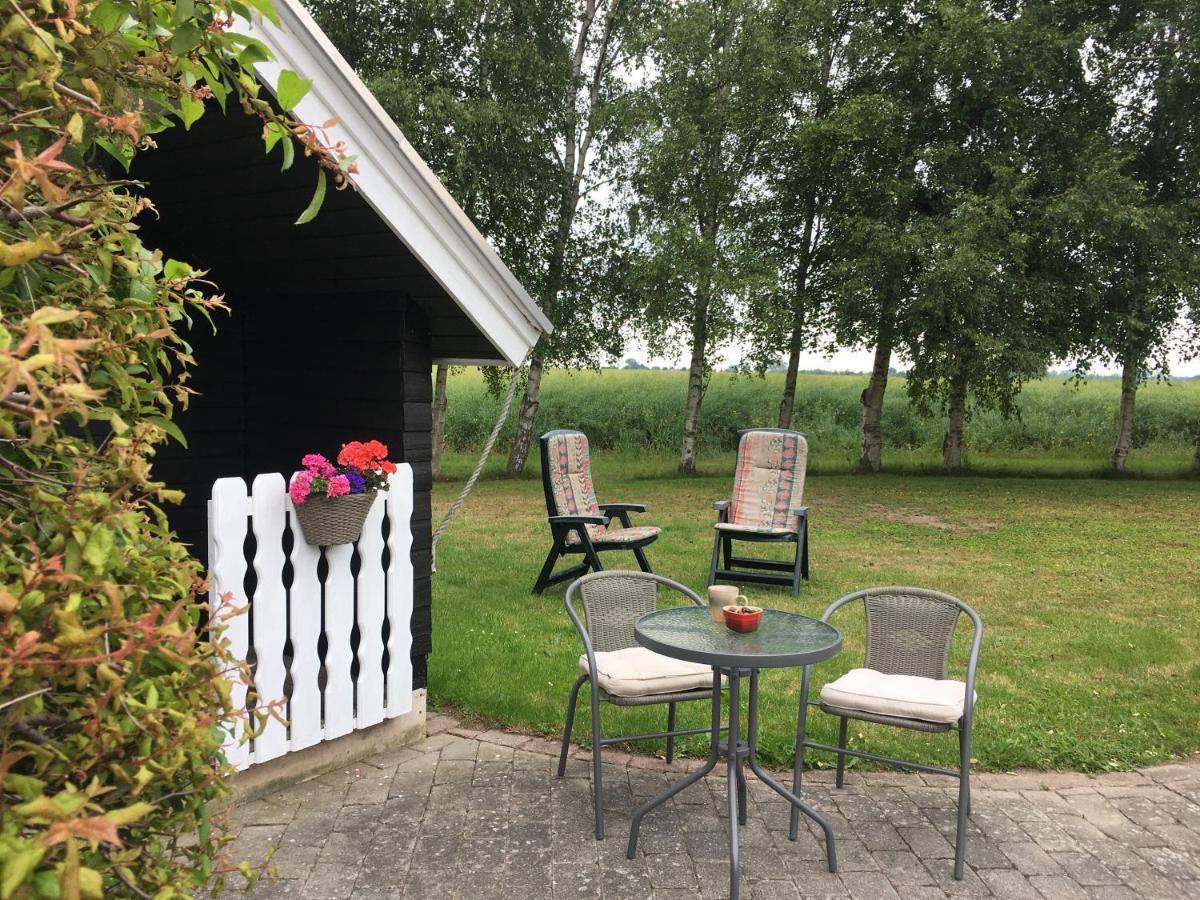 Stunning Romantic Cabin Close To Baltic See Idestrup Екстериор снимка